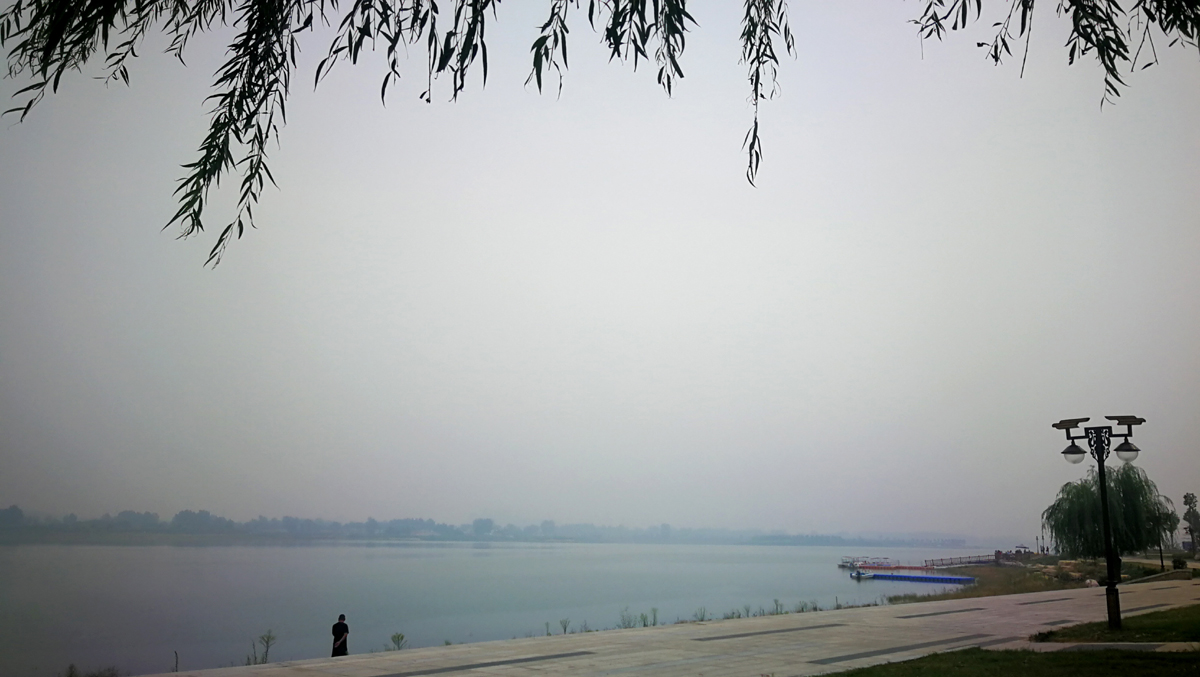 1004龙湖一瞥p.jpg