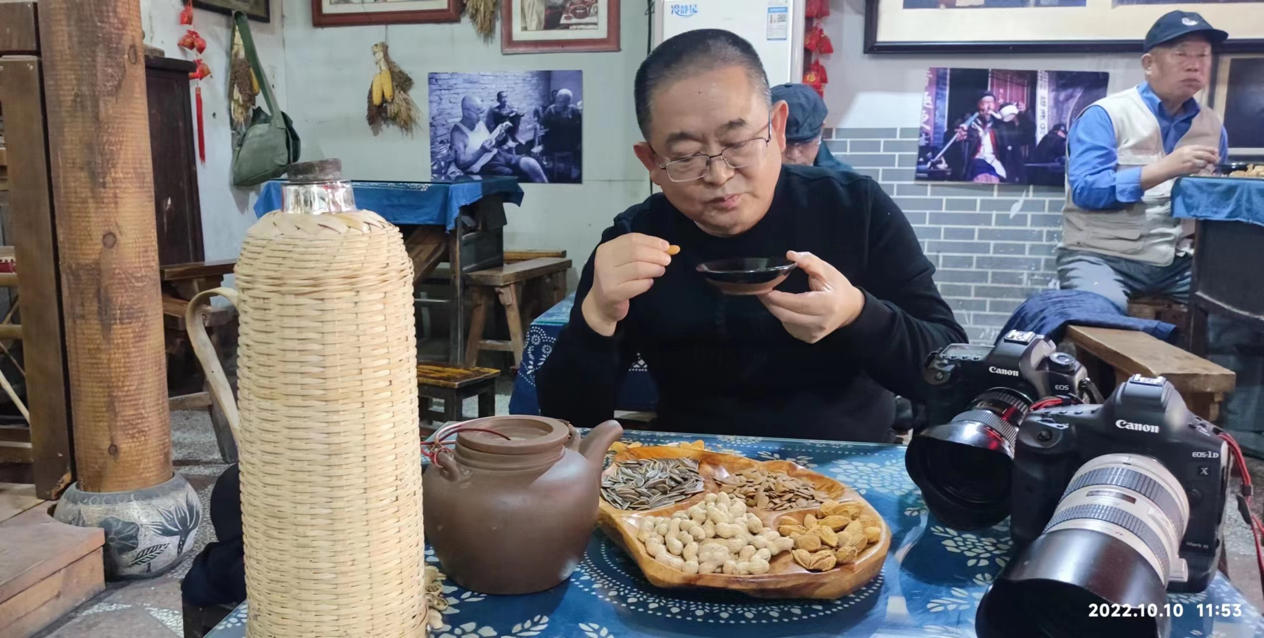 茶馆小憩.jpg