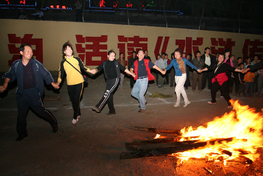 怡情东平湖