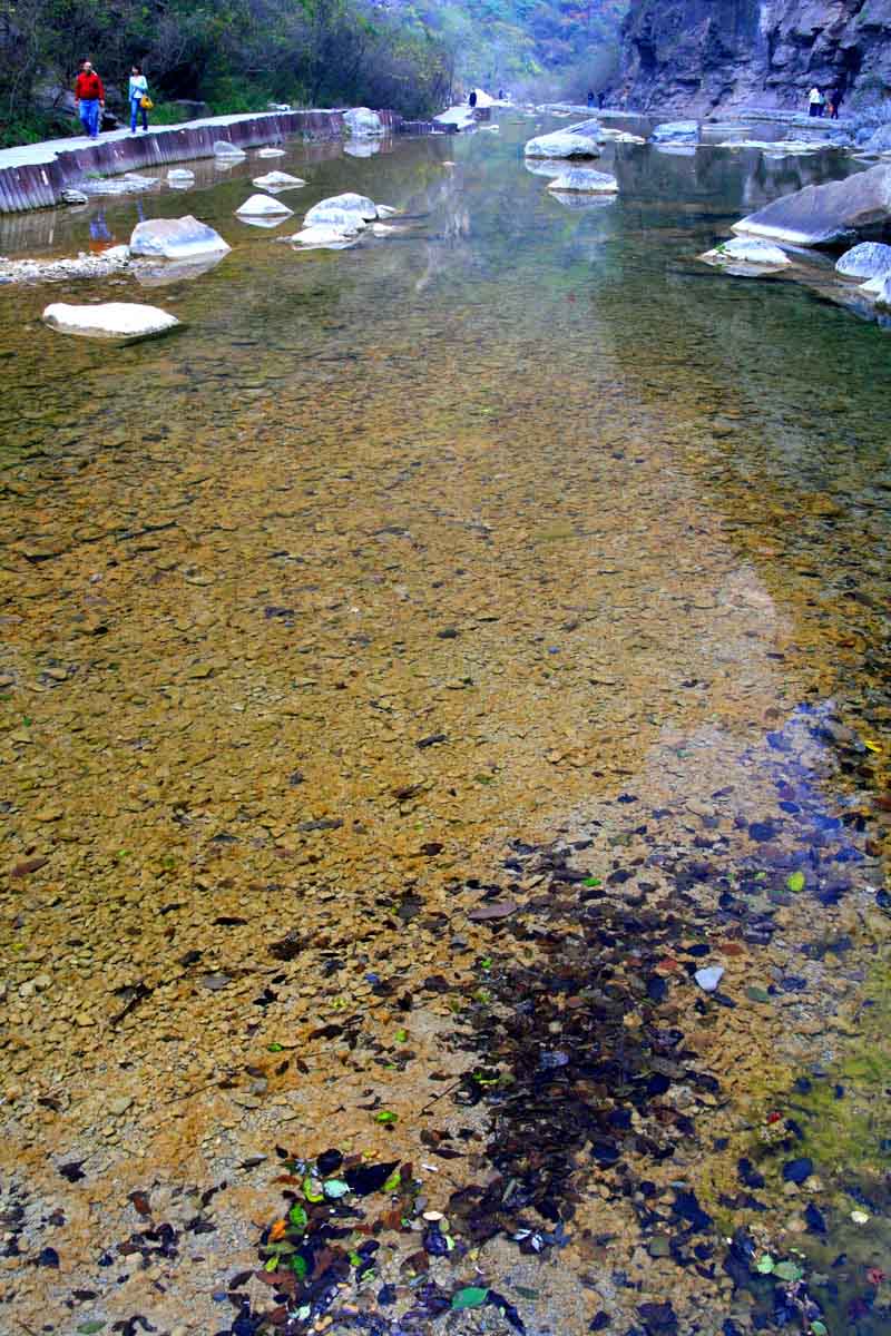 大行水秀山灵