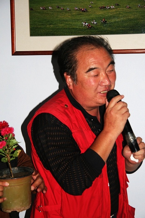 都想显摆一个歌喉