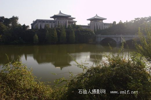 天高云淡非作品系列