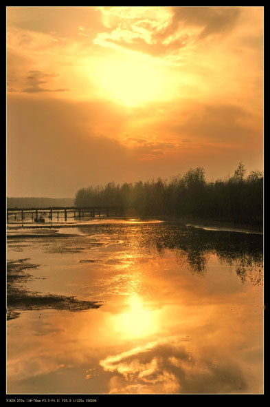 夕阳西照