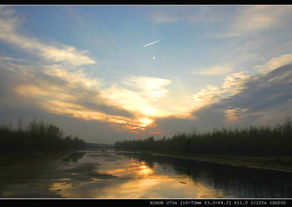 夕阳西照
