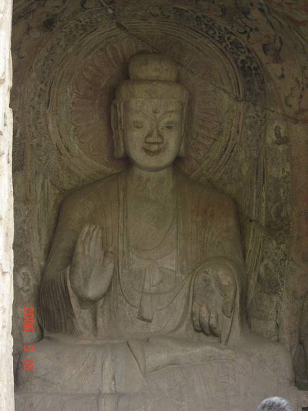 龙门石窟