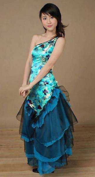 ps给妹妹换衣服