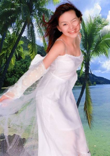 抠白色婚纱