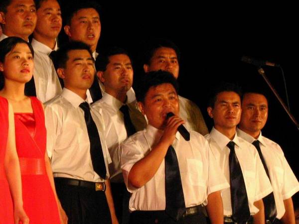 中原油田庆祝建党85周年“颂歌献给党”歌咏比赛片