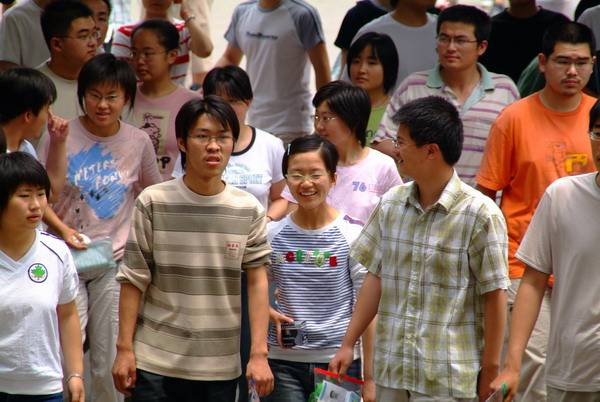 2006年高考第一天