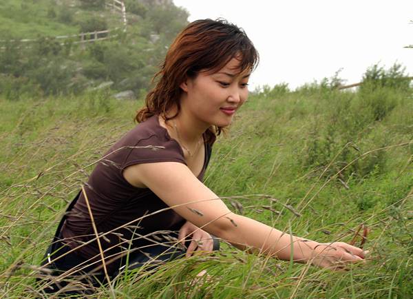 我被美女撞了下腰（7月15日云梦山人像）