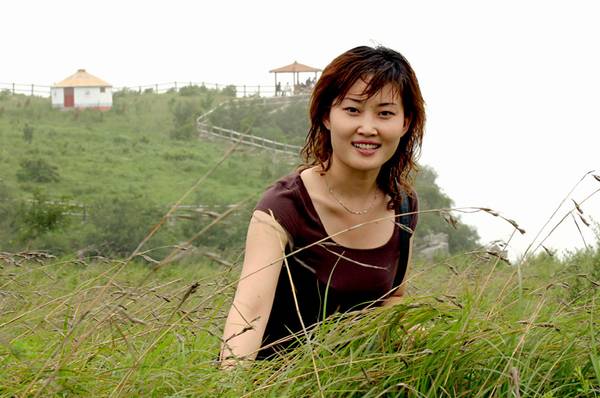 我被美女撞了下腰（7月15日云梦山人像）
