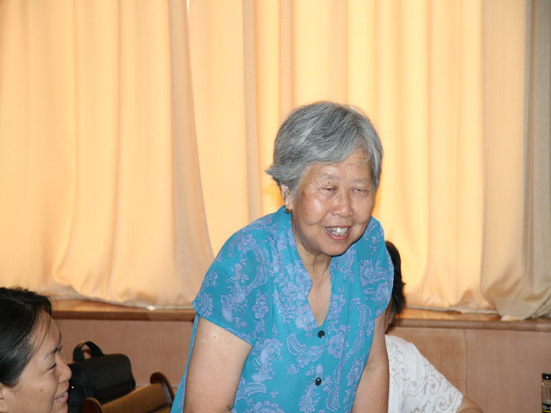 8.12石油人摄影俱乐部会员影友见面会及坝上采风观片讲评会议