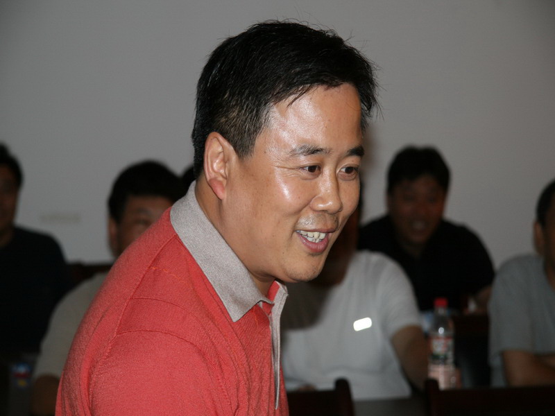 8.12石油人摄影俱乐部会员影友见面会及坝上采风观片讲评会议