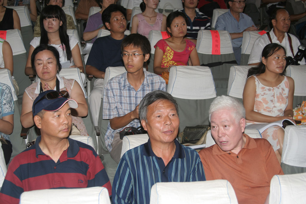 8.19石油人摄影俱乐部揭牌仪式圆满完成