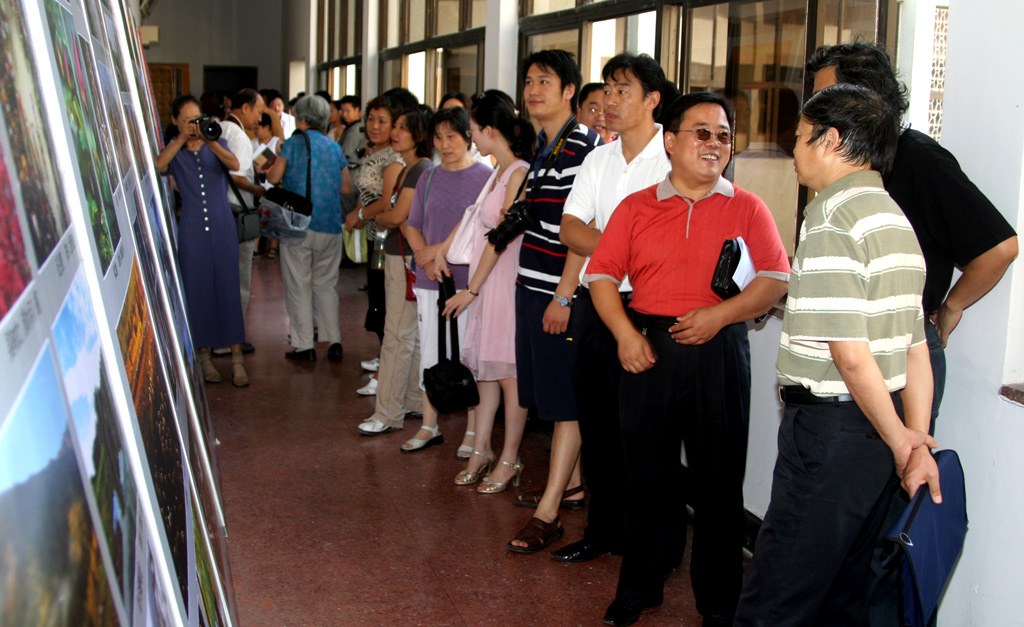 8.19石油人摄影俱乐部揭牌仪式圆满完成