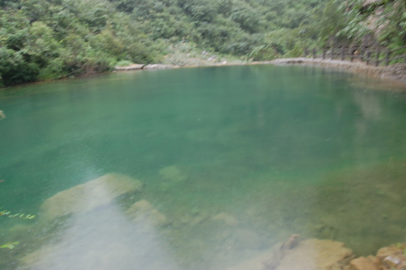 雾中青龙峡