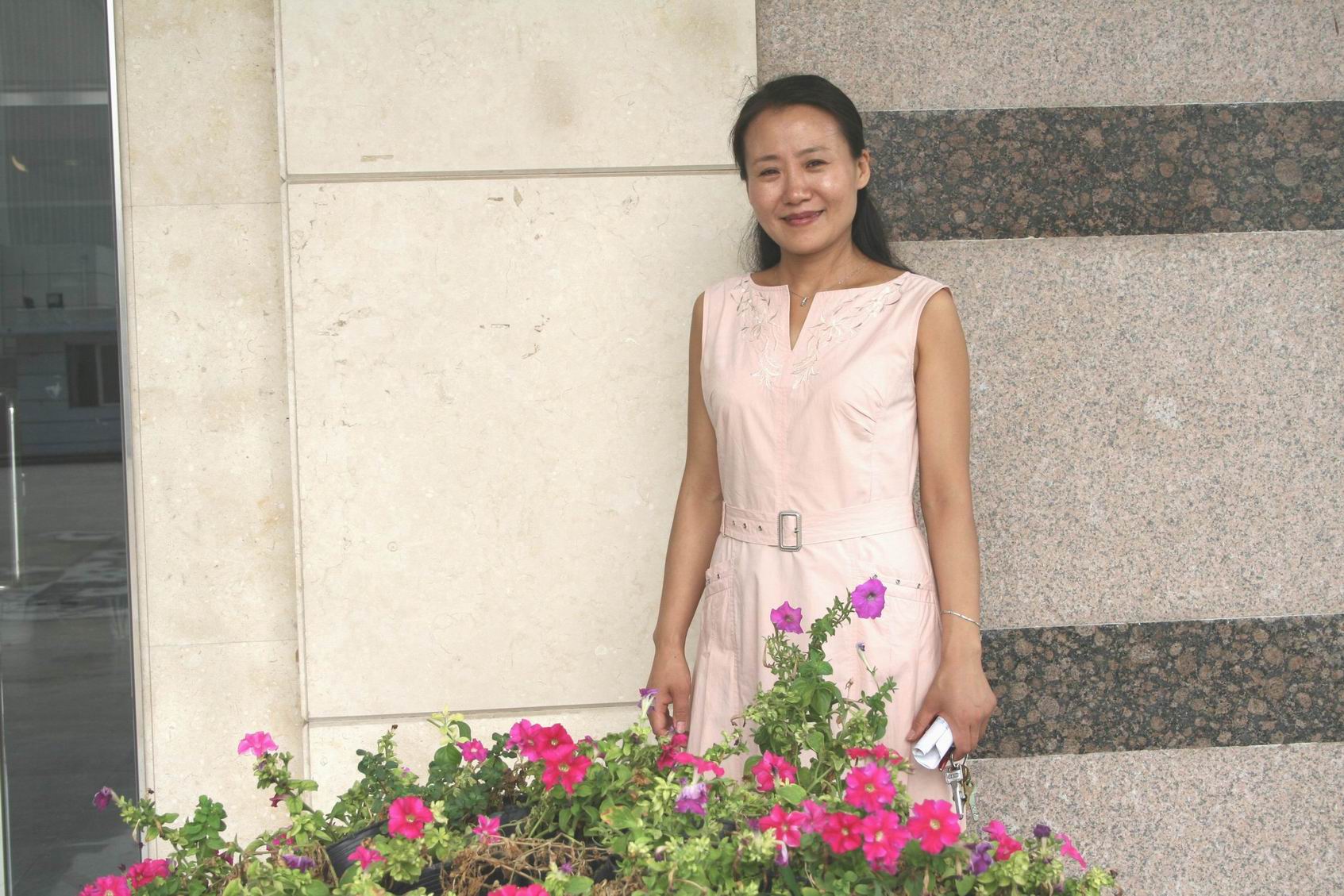 身边的妹妹