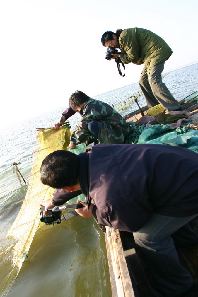 “铿锵三人行”东平湖探点花絮