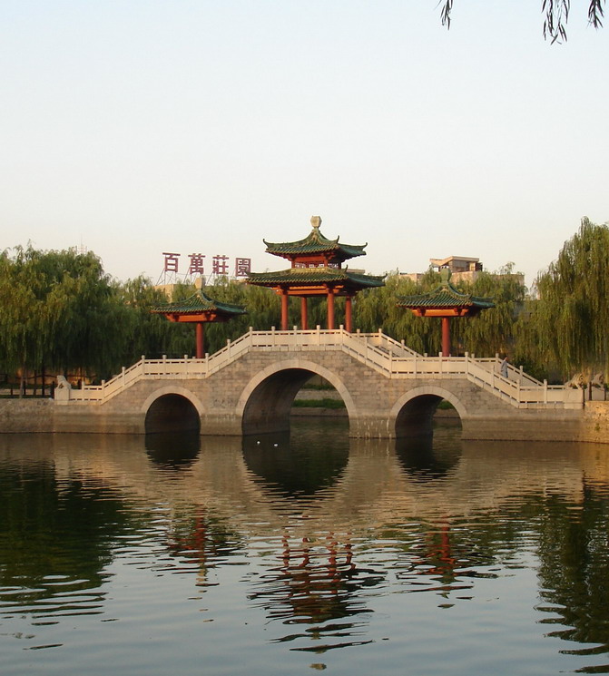 油城社区风光一组（中原油田）