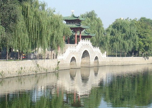油城社区风光一组（中原油田）