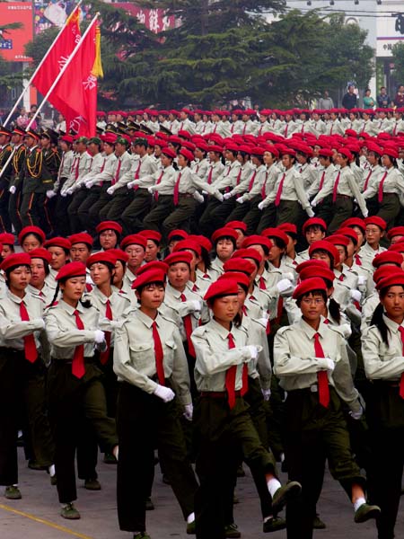 [原创]2006高中新生军训阅兵式掠影