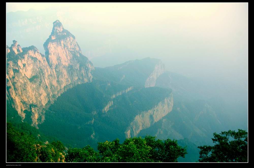 挡不住的关山情