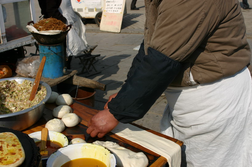 中国濮阳名吃——葱油饼制做大揭密