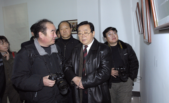 首届龙乡摄影风光展记实
