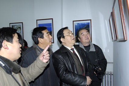 首届龙乡摄影风光展记实