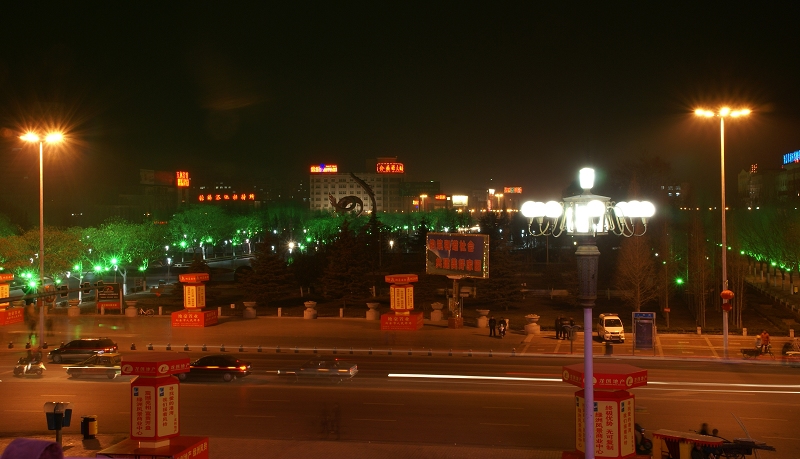 濮阳的夜晚（2）