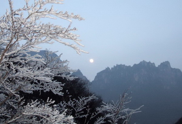再次走进关山