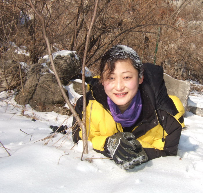 快乐写在脸上-----元旦关山踏雪