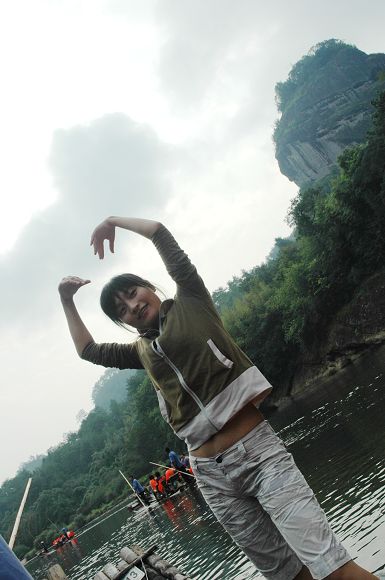 美丽女导游