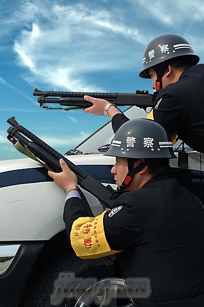 特警英姿
