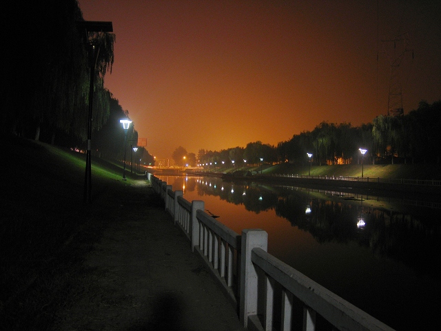 两张夜景试拍