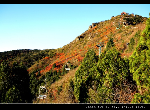 秋染香山