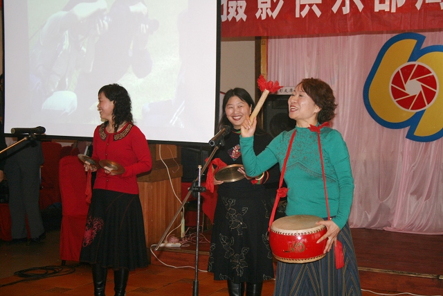 石油人周岁花絮-------她那几个“姨”