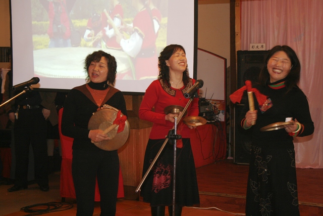 石油人周岁花絮-------她那几个“姨”
