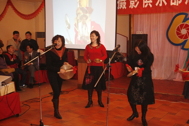 石油人周岁花絮-------她那几个“姨”