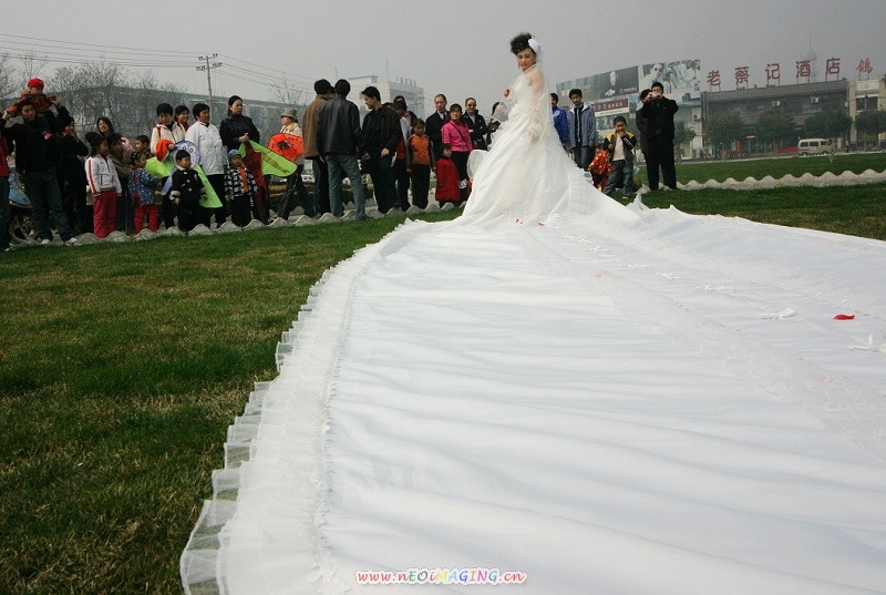 １５米长婚纱