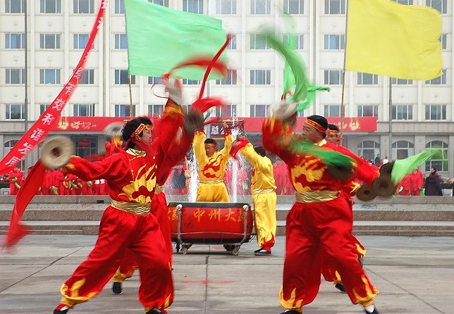 舞起来