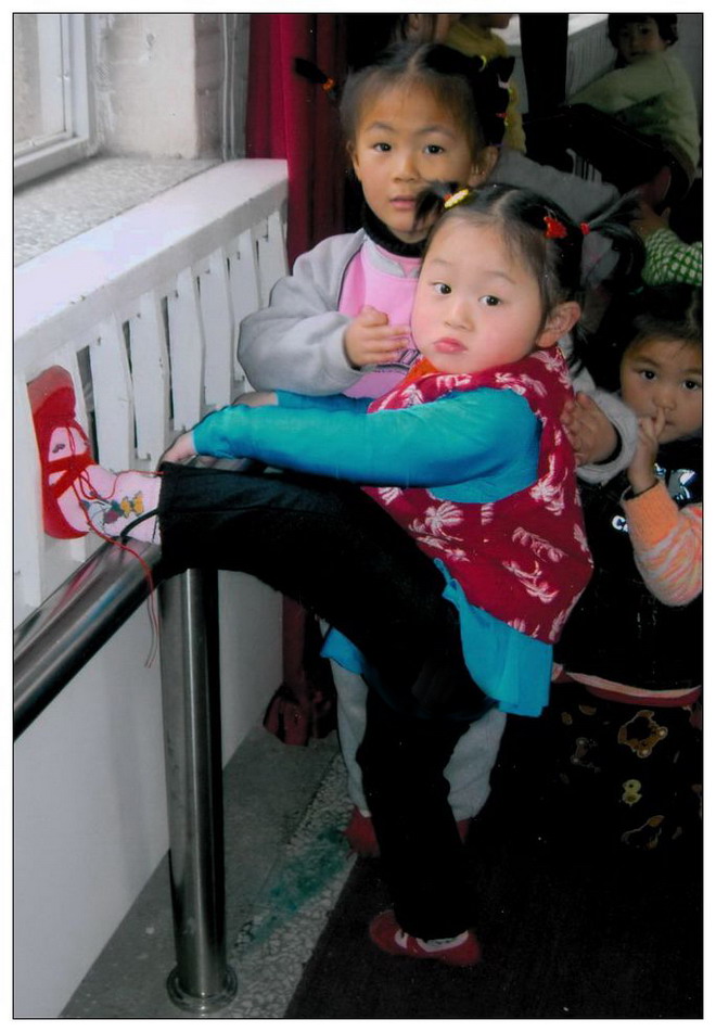 学舞蹈的小妞妞