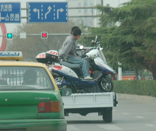 车上车上的人，你可要坐稳喽！