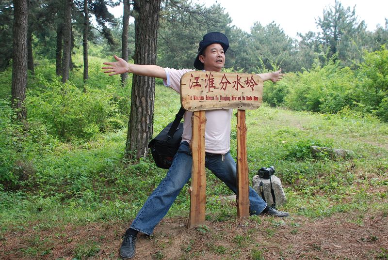 挺进大别山－－信阳商城采风花絮