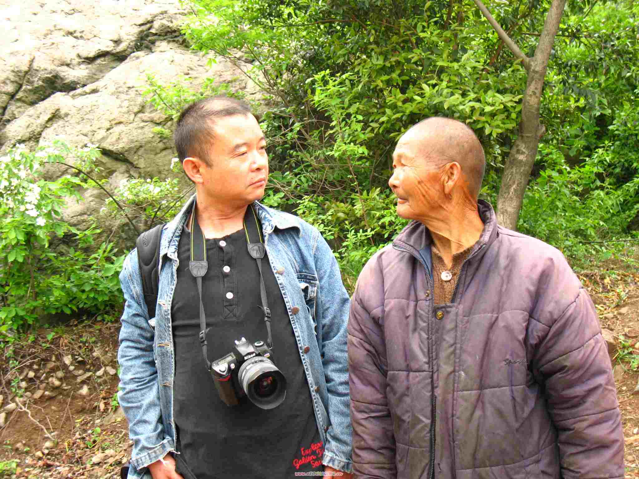 挺进大别山－－信阳商城采风花絮