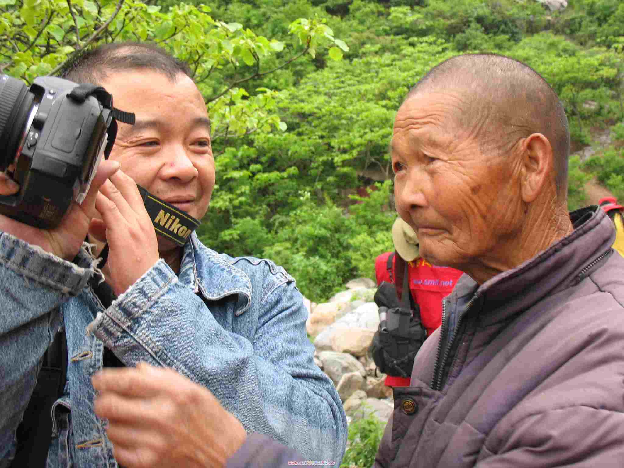 挺进大别山－－信阳商城采风花絮