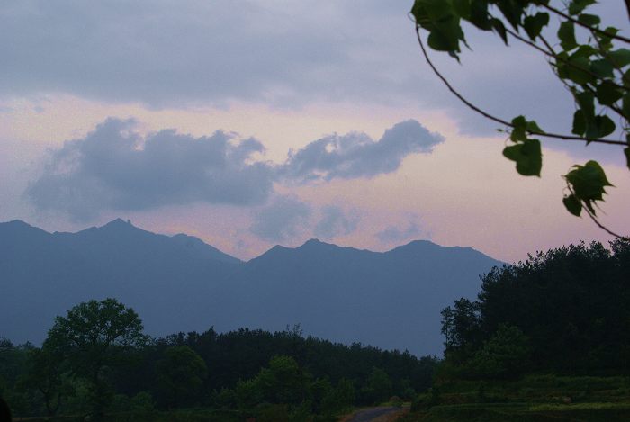 商城山水风情