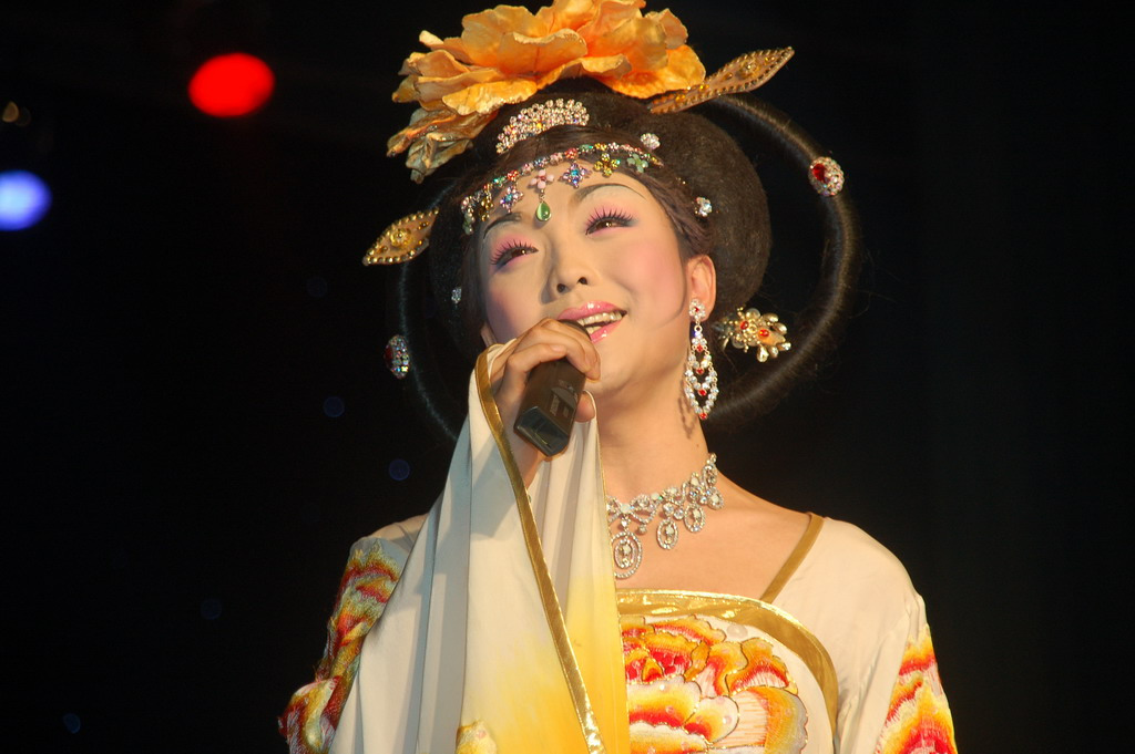 金光大道胜出新秀李玉刚来濮个人及剧照