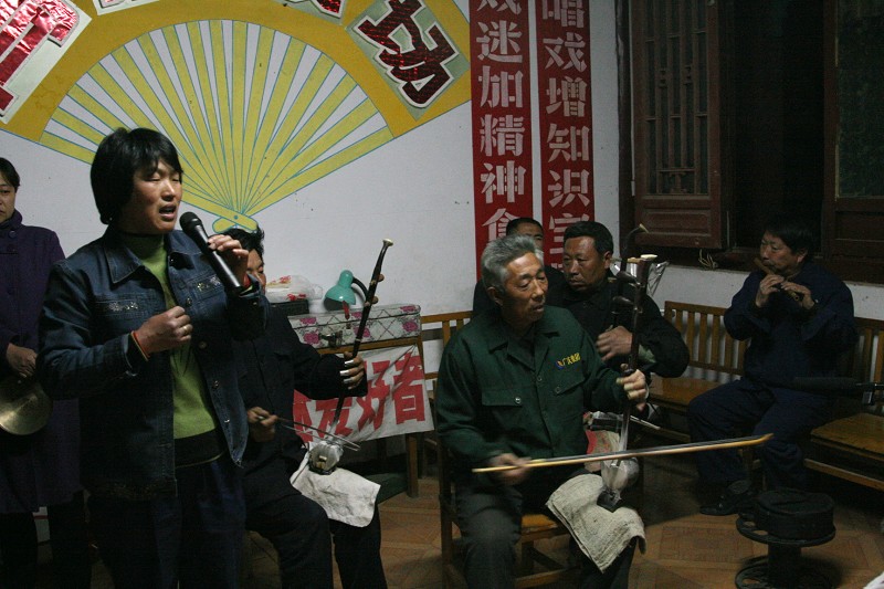 三社区的：同乐戏场