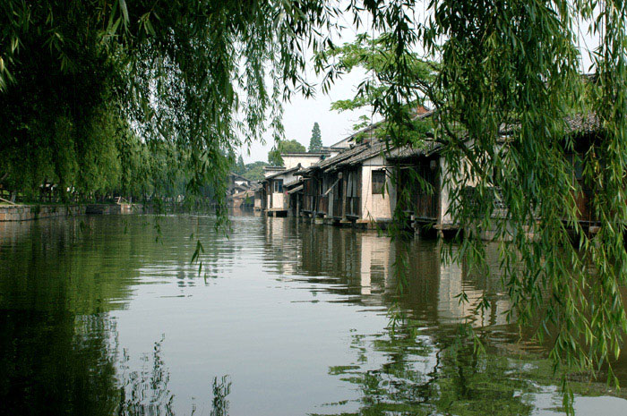 走近乌镇